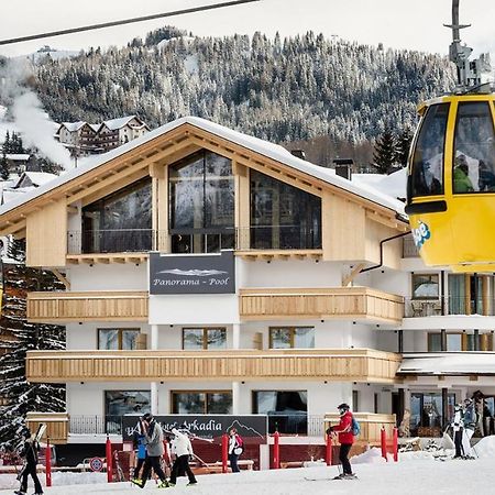 Hotel Arkadia - "Adults Only" Corvara Exteriör bild